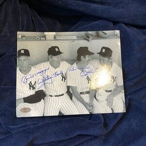 Joe DiMaggio Ford Martin mantle, signed 8 x 10 photo